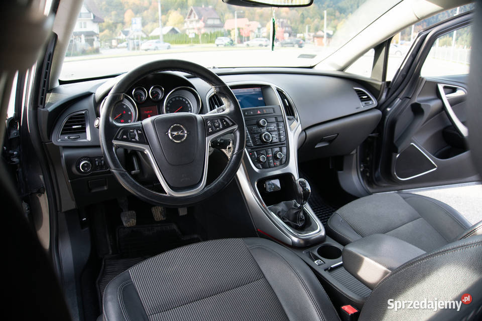 Opel Astra J 2011r 17CDTI Bogata wersja cosmo wspomaganie kierownicy małopolskie Krościenko nad Dunajcem