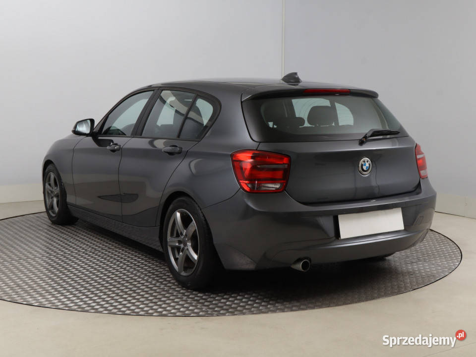 BMW 1 116d światła przeciwmgielne