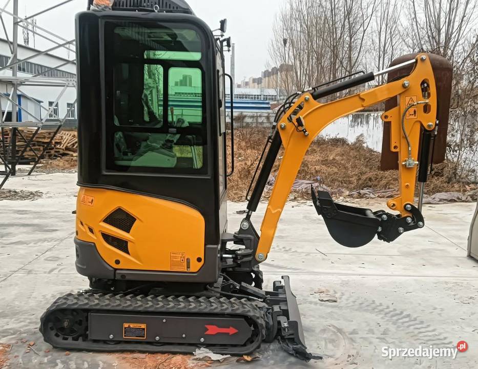 Koparka minikoparka Kubota 18 T Maszyny budowlane