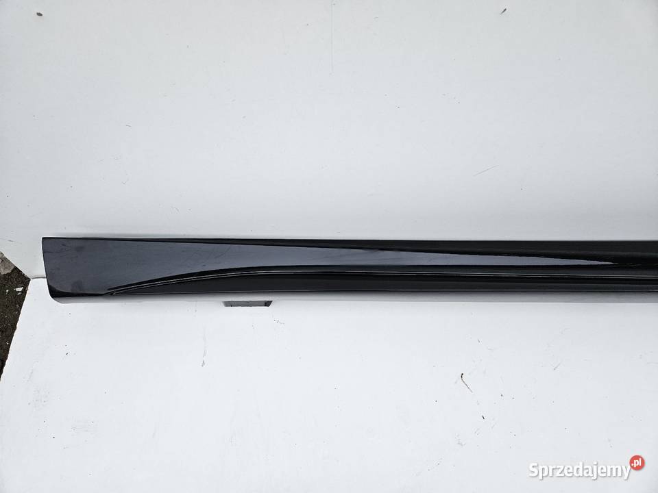 MERCEDES W206 AMG LISTWA PROGOWA PRAWA PRÓG Międzychód sprzedam