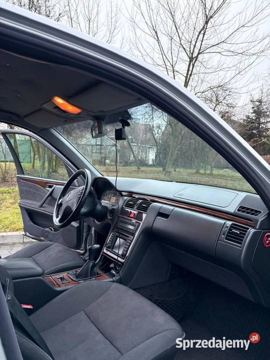 Mercedes w210 2000 diesel 27 Cdi 170 koni okular wielkopolskie Ostrów Wielkopolski