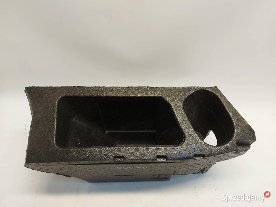 Mercedes EQA 250 W243 SCHOWEK WKŁAD BAGAŹNIKA