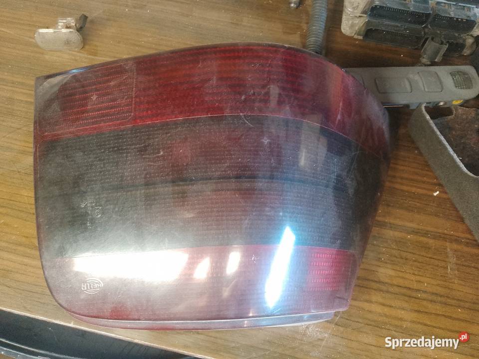 Lampa tył golf 4 Piotrków Trybunalski sprzedam