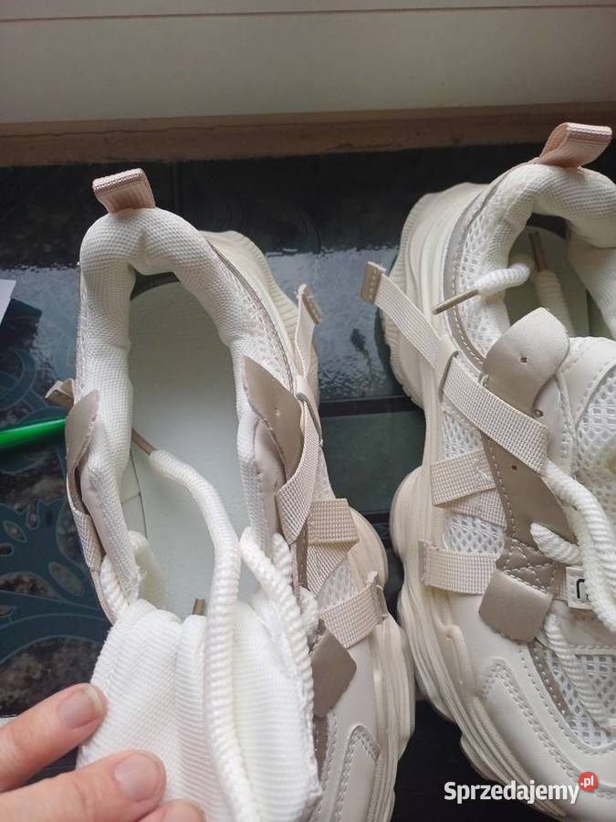 Sprzedam nowe damskie sneakersy skóra ekologiczna Obuwie sportowe Warszawa