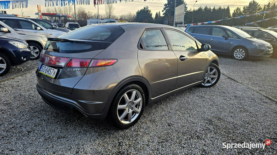 Honda Civic 18 Benzyna Super Stan Welur Mozliwa tempomat Świdnica