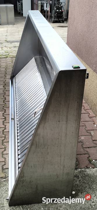 Okap gastronomiczny z łapaczami tłuszczu Słupia Kapitulna