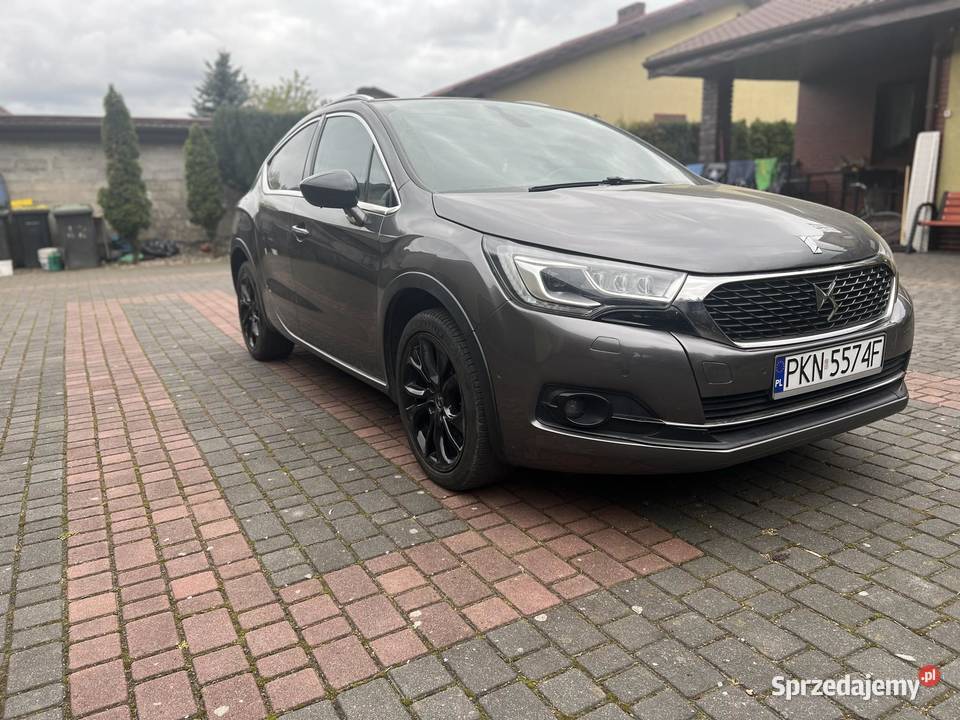 DS 4 Crossback Bogata wersja navi led kamera i Dobrosołowo sprzedam
