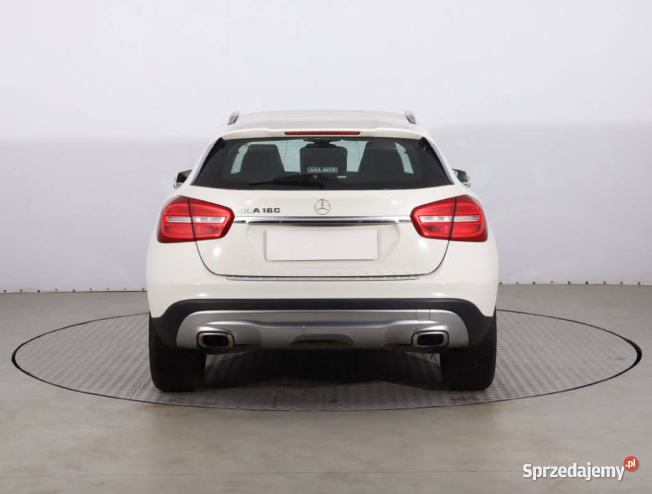 Mercedes GLA GLA 180 Piaseczno sprzedam