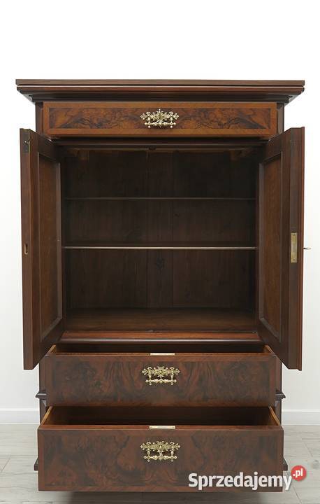 Antyczna komoda bieliźniarka renowacji Jerka