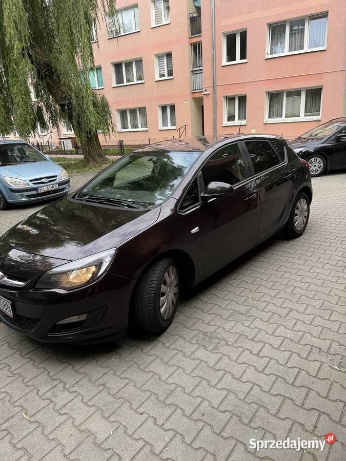 Opel astra 2015 14 turbo z gazem Warszawa