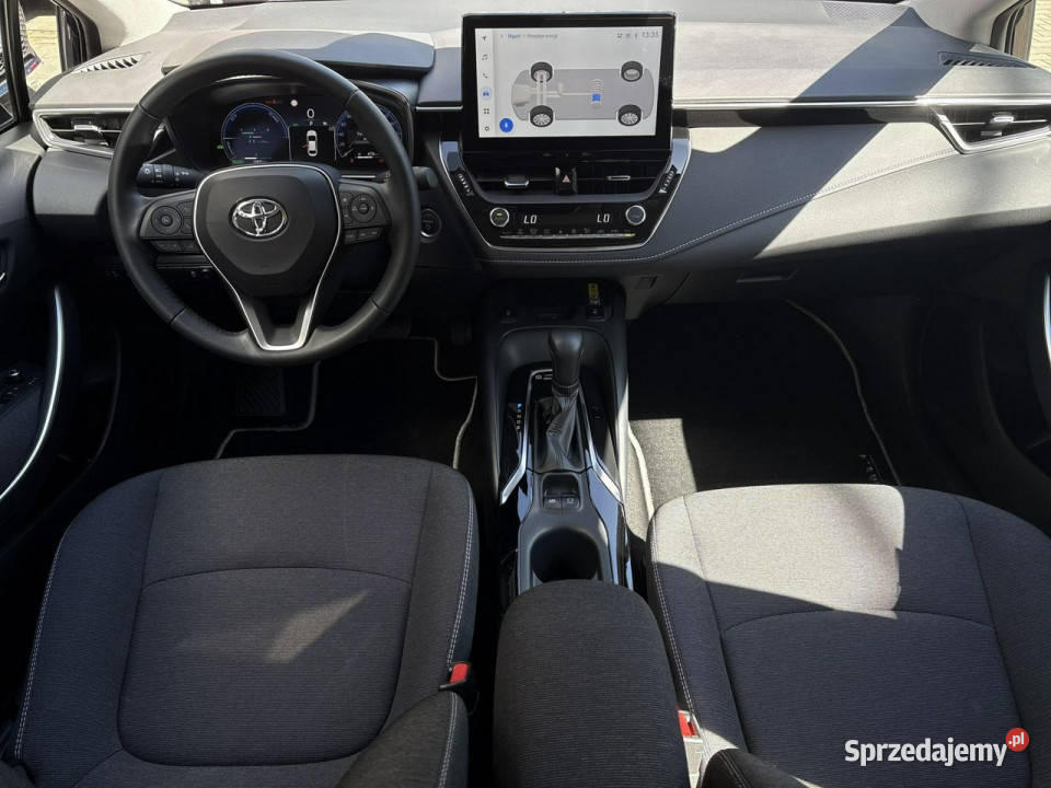 Toyota Corolla 18 Hybrid 140 COMFORT TECH salon 4/5 Warszawa sprzedam