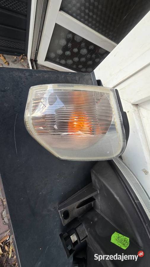 Nowe Lampy FSO POLONEZ CARO ORYGINAŁ KOMPLETNE osobowe śląskie Sosnowiec