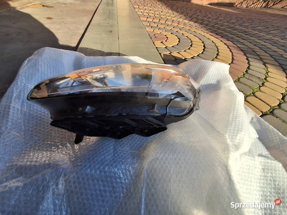 Lampa lewa przód Ssangyong Korando III Lift
