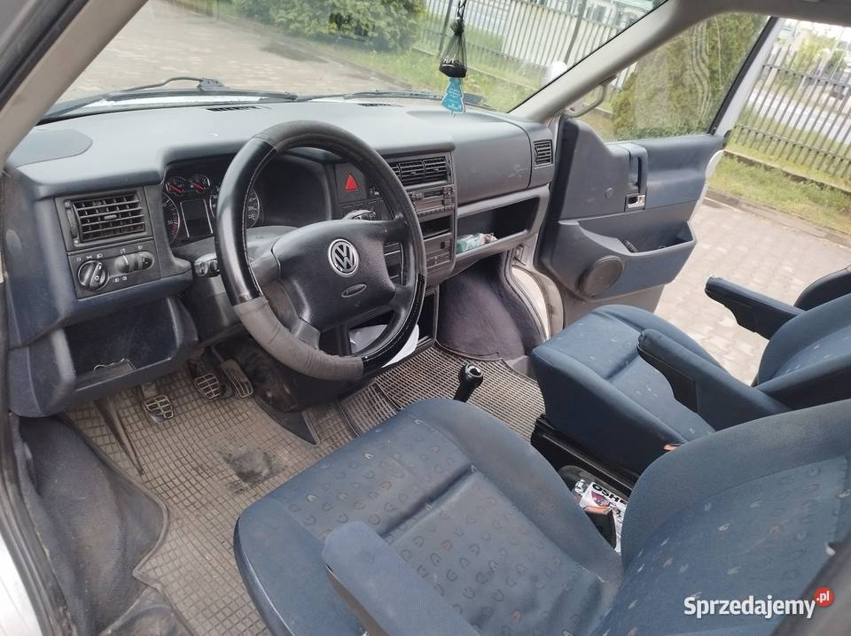 Volkswagen caravele 25 151 8 osob elektryczne szyby Białystok sprzedam