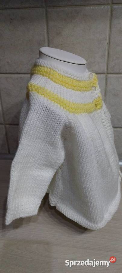 Sweterek biały z włóczki dziewczynki Swetry Lublin