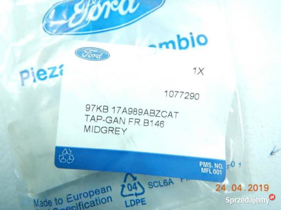ZAŚLEPKA ZDERZAKA HAKA PRZÓD FORD KA 9608 osobowe