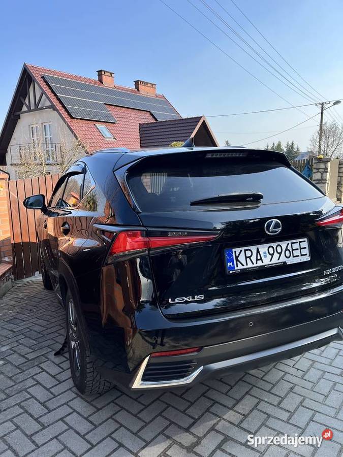 Sprzedam Lexus NX I 25 NX300Hybryda salon napęd 4x4 Zielonki sprzedam