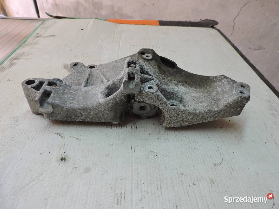 Łapa alternatora Renault Megane II 19 dci Silniki i osprzęt Myszków