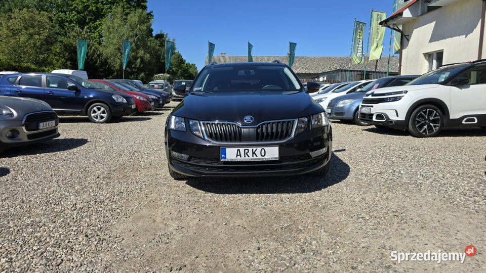 koda Octavia polski salon 2x alufelgi III 2013 światła przeciwmgielne Zieleniewo