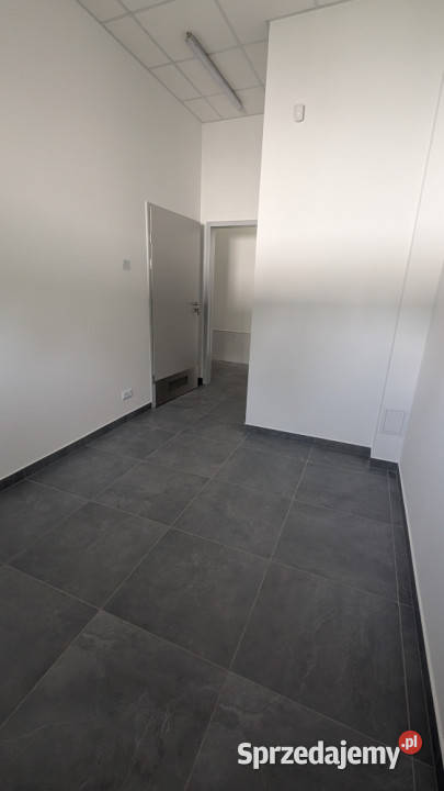 Wynajem nowoczesnej hali magazynowej z biurem 970m2 Przemyśl