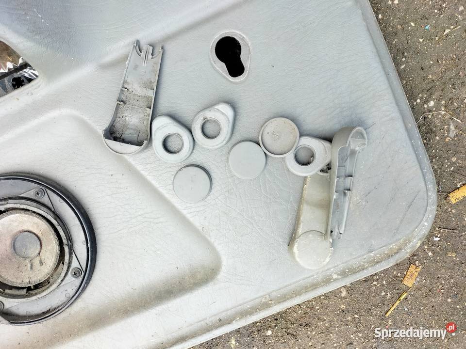 Audi 80 B4 80B4 BOCZKI DRZWI SIWA SZARA konsola osobowe Kamień-Kolonia