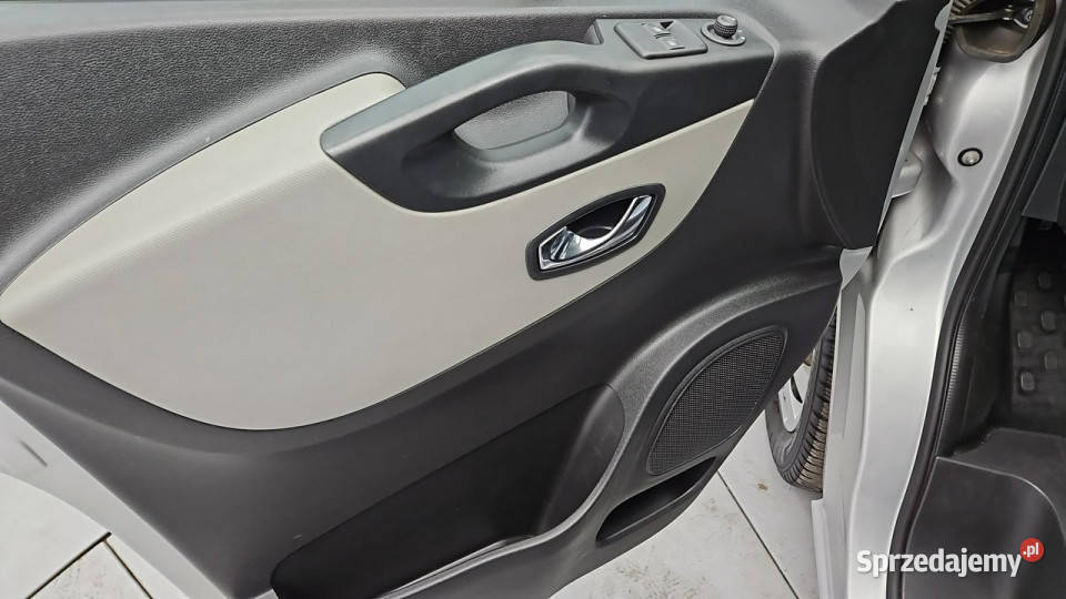 Renault Trafic dCi 145 Energy Euro 6 Z Polskiego czujnik parkowania Renault Warszawa sprzedam