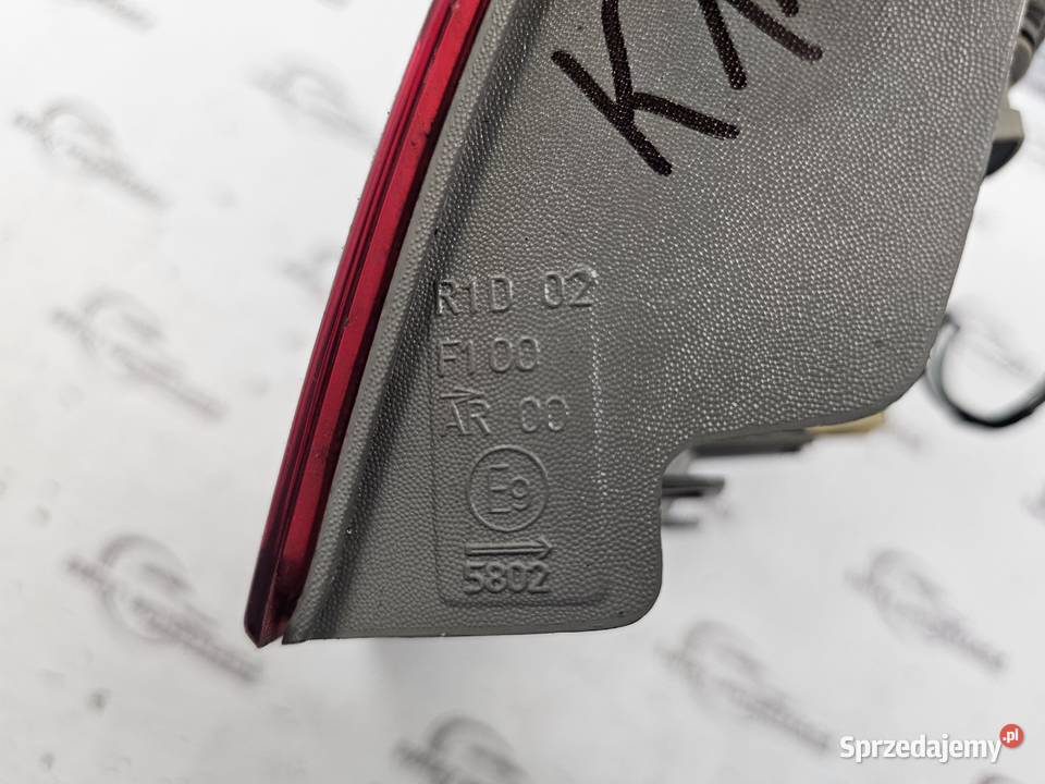 RENAULT MEGANE III 08r lampa prawa tył w klapę Kielce