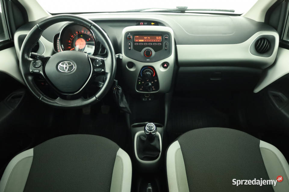Toyota Aygo 10 VVTi 998cm3 Katowice