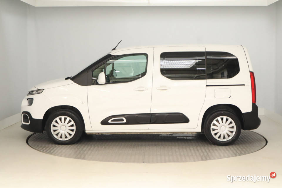 Citroen Berlingo 15 BlueHDi gniazdo USB Zabrze