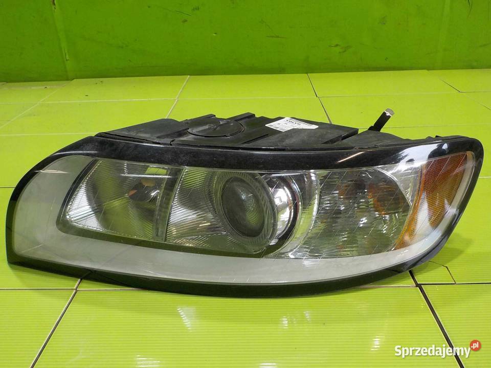 VOLVO S40 II LIFT 09r lampa lewa przod 31265700 Suków sprzedam