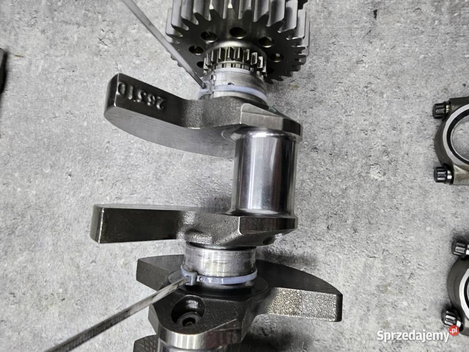 Ducati multistrada V4S wał panewki koło Nowy Tomyśl