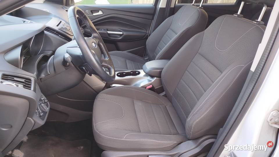 Ford Kuga 77 potwierdzony Bezwypadkowy Zadbany elektryczne lusterka Kuga Bytów sprzedam