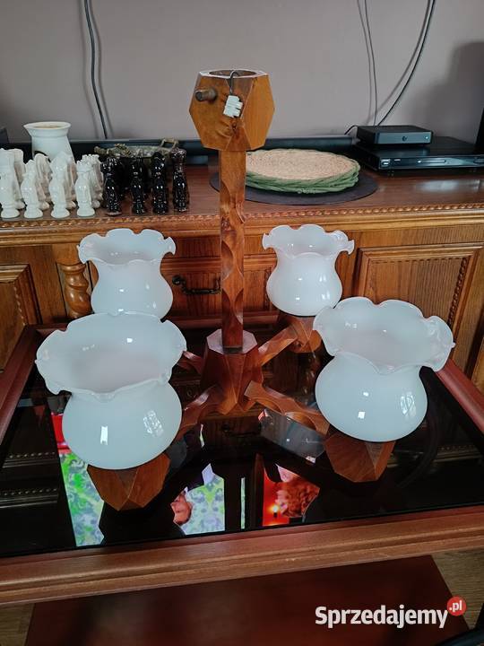 Stary żyrandol drewniany na 4 żarówki Lipno sprzedam