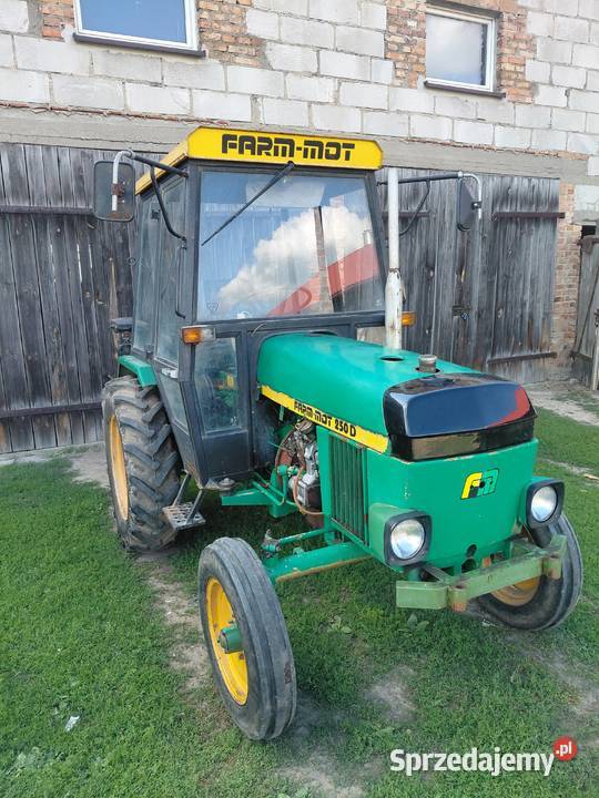 Sprzedam ciagnik Farm mot 250d c330 t25 Unisław