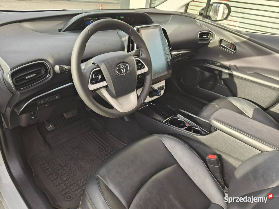 Toyota Prius Prime Hybryda Plug In IV 20152023 światła do jazdy dziennej