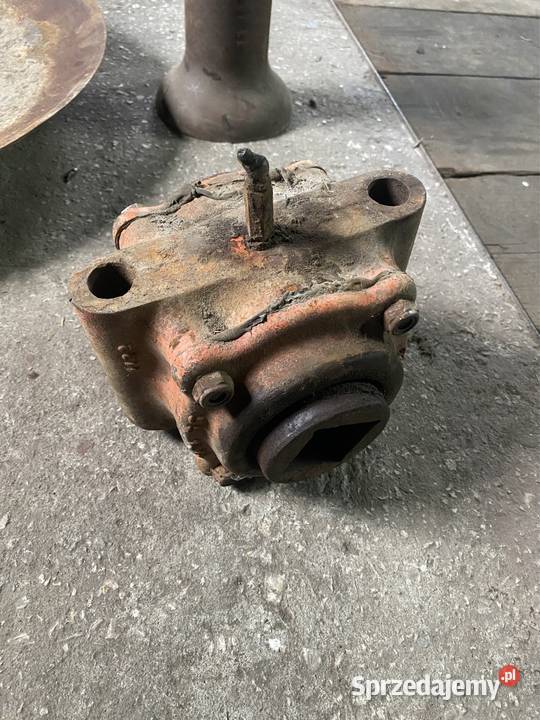 Piasta talerzówki obudowa łożyska Kverneland świętokrzyskie Strawczynek