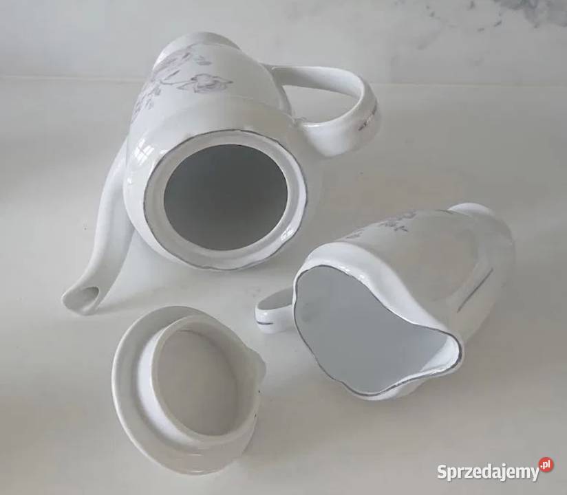 Serwis śniadaniowy porcelana Ćmielów z lat PRLu łódzkie Łódź sprzedam