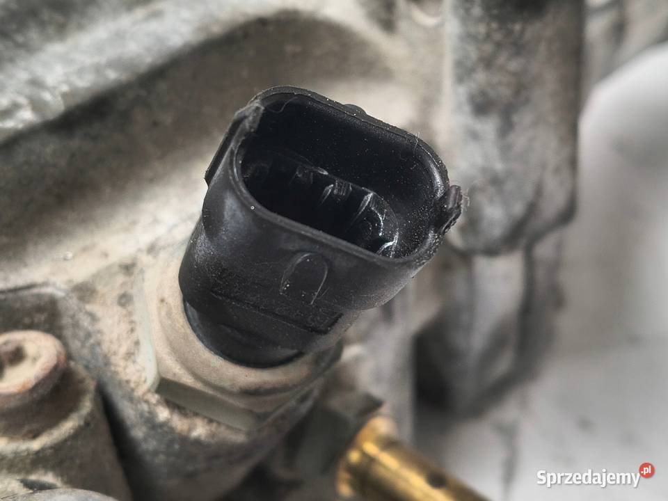 OBUDOWA TERMOSTATU Opel Zafira B Astra H III 16 osobowe Chełm
