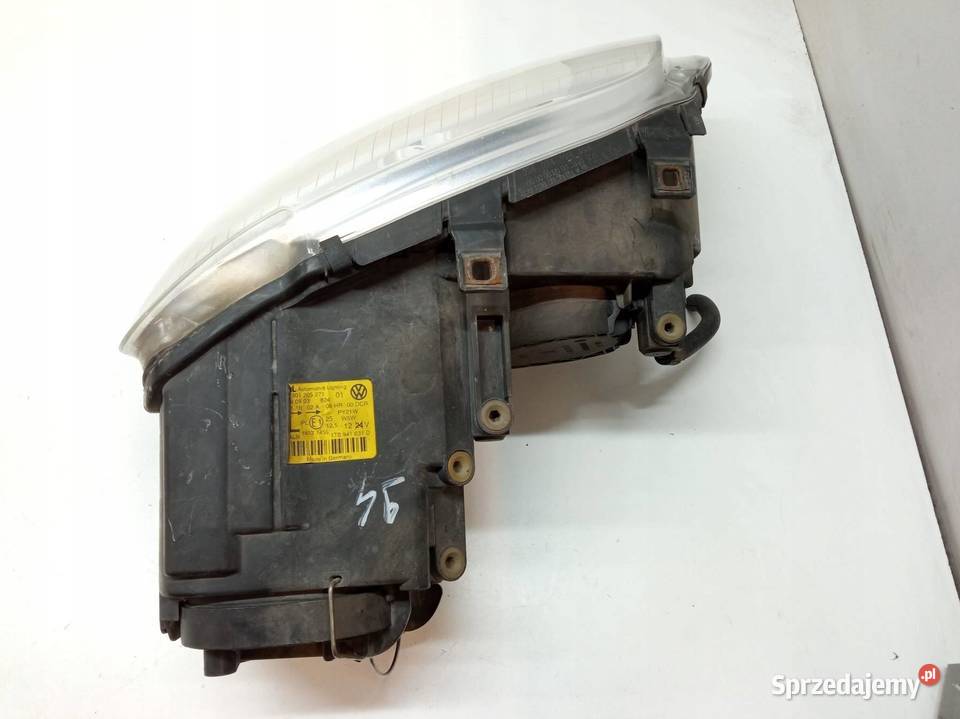 LAMPA PRZÓD LEWA XENON EUROPA 0301205271 VW