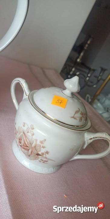 Patera owalna Carl Tielsch C T z lat 1909 1935 Porcelana i szkło pomorskie Gdańsk