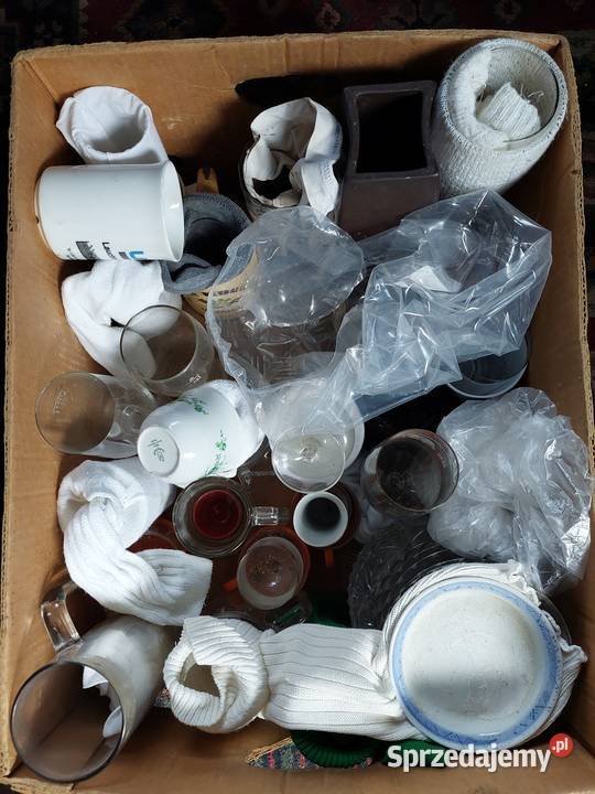 KARTONY ceramika szkło23 x 40 x 50 dolnośląskie Jelenia Góra sprzedam