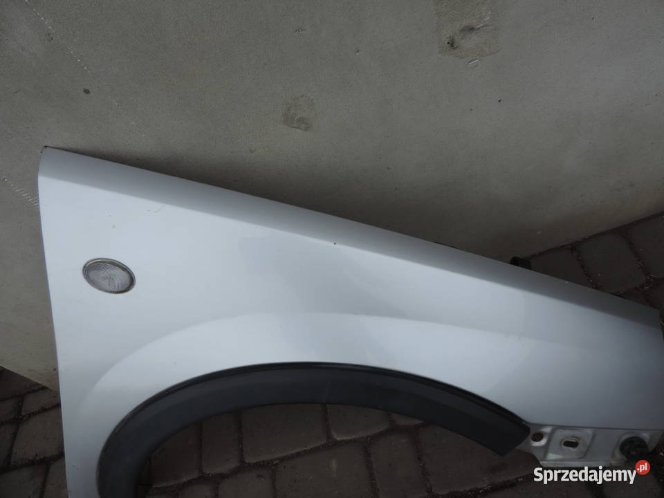 OPEL CORSA C BŁOTNIK PRAWY PRZÓD Z147 Nowy Sącz