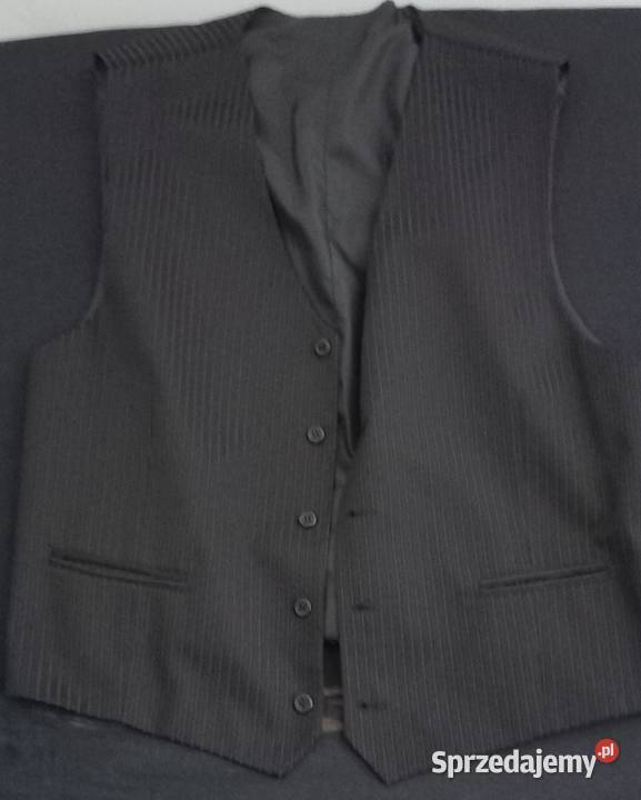 Garnitur męski czarny prążki Elbląg