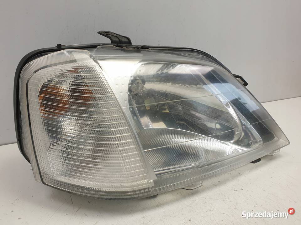 Dacia Logan 0408 PRZEDNIA LAMPA PRAWA prawy osobowe Janów sprzedam