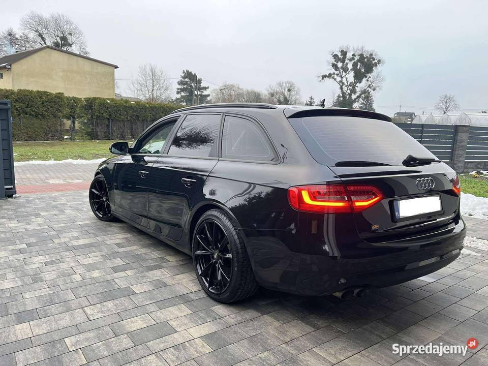 Audi A4 2012r Lift LED Czarna Doinwestowana nieuszkodzony Toruń