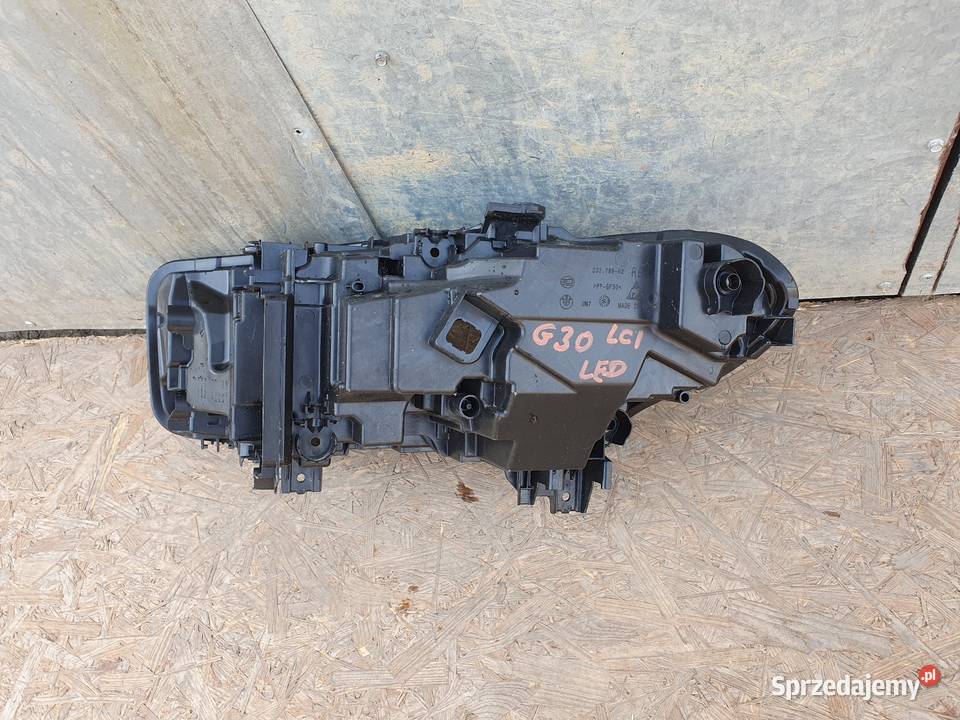 BMW 5 G30 G31 LIFT LCI LED PUSZKA LAMPY PRAWA Międzychód sprzedam