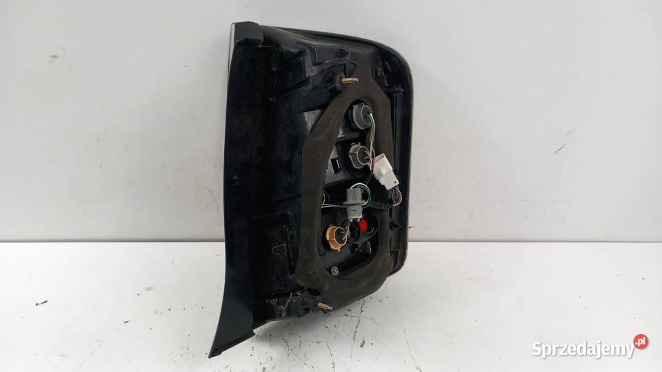 TOYOTA PRIUS II 2 LAMPA TYŁ LEWA Światła stop Zbierkowo