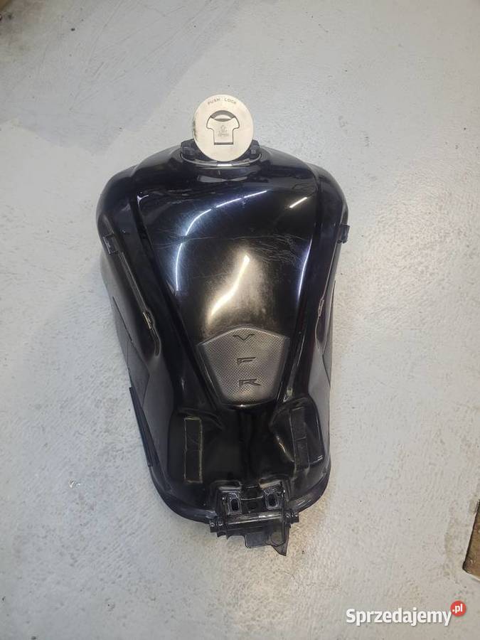 Honda VFR 1200 F 0916 zbiornik paliwa bak pompa