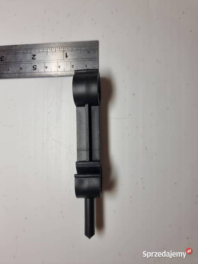 Dystans dwupoziomowy do zbrojenia siatek w