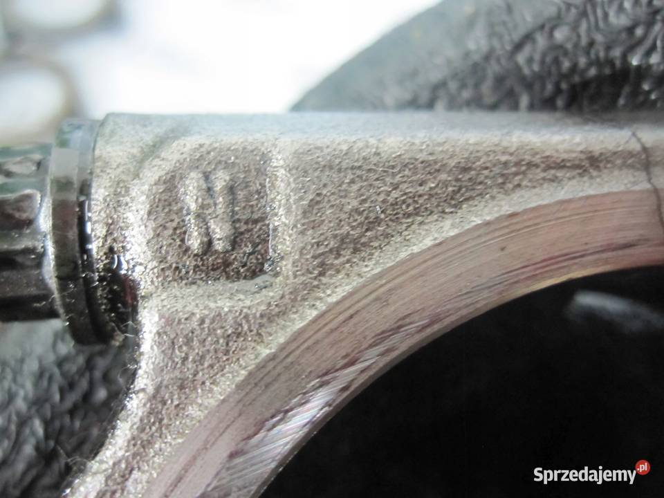 DISCOVERY 08r 27 TDV6 276DT 190 tłok korbowód Kielce